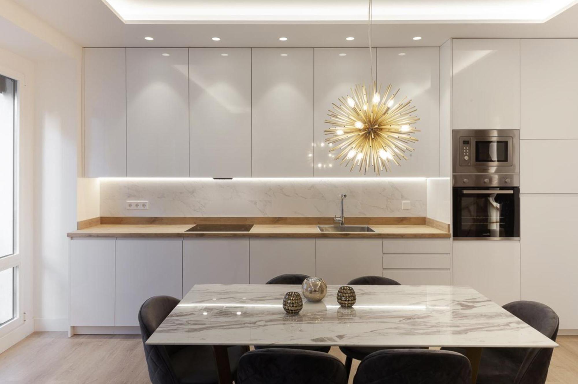 Elegant Retreat In City Center Lejlighed Rom Eksteriør billede